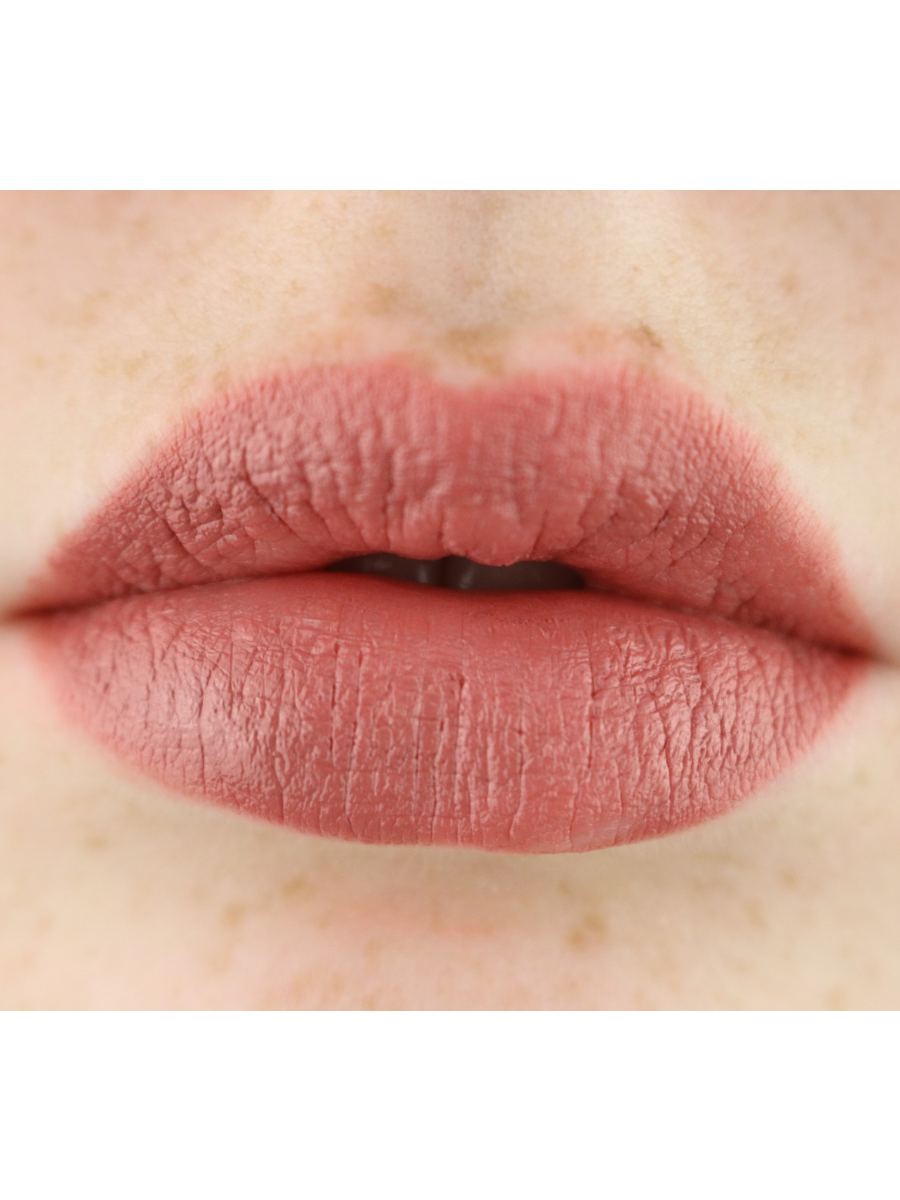 699 Lippenstift Rubinrosé